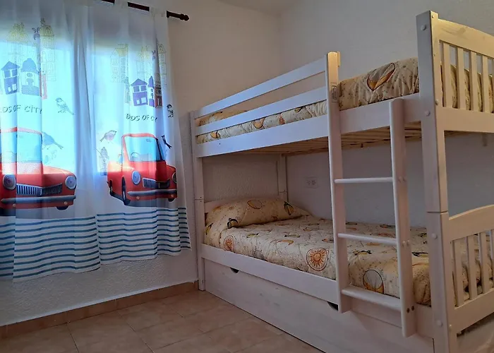 Oasis Park Apartment